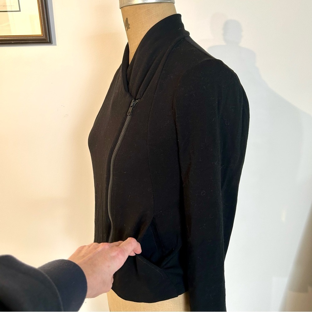 Eileen Fisher Women’s Black Tencel Fleece Moto Asymmetrical Zip Jacket Sz Xs - Picture 8 of 14